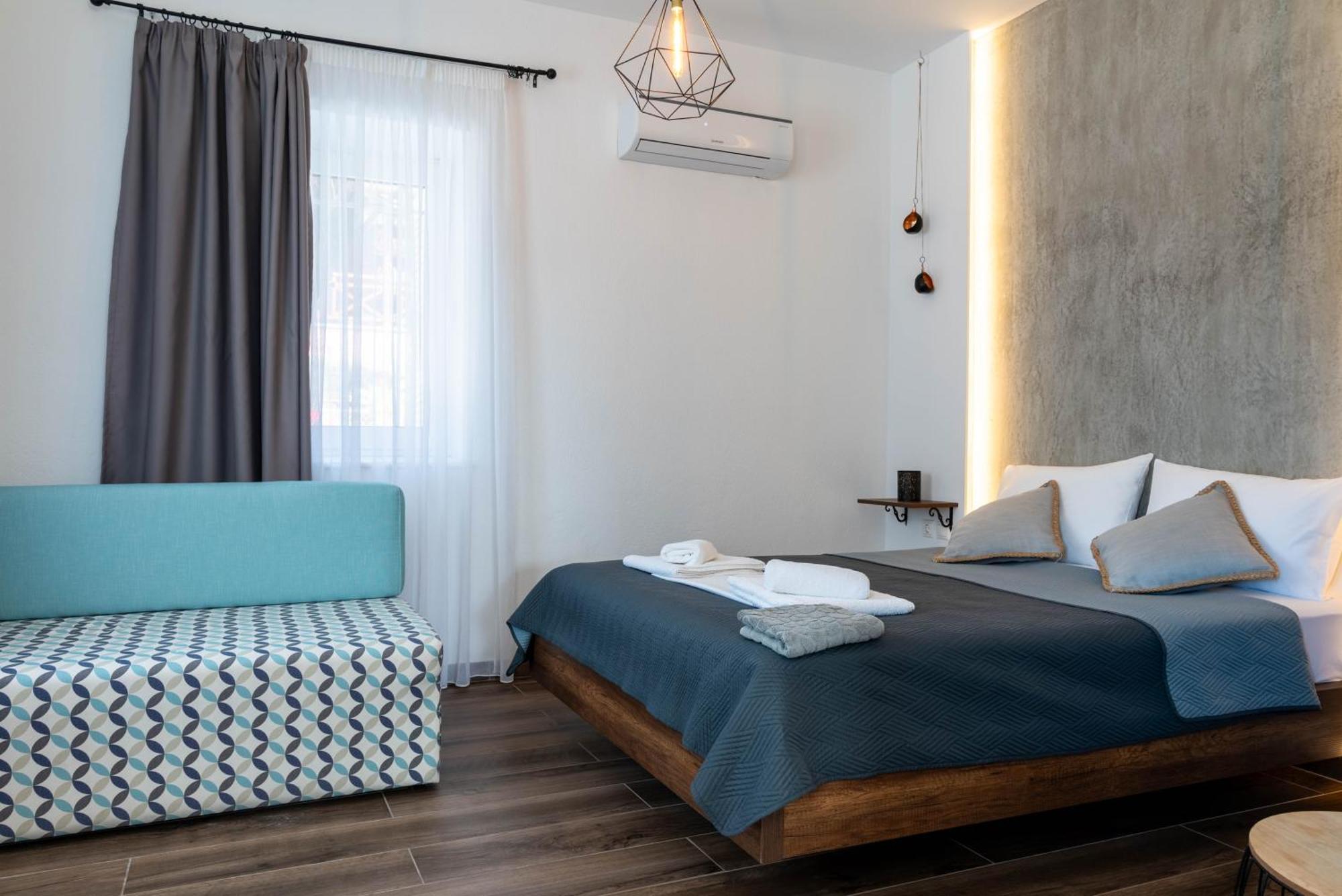 Aigli Luxury Studios เนอาโรดา ภายนอก รูปภาพ