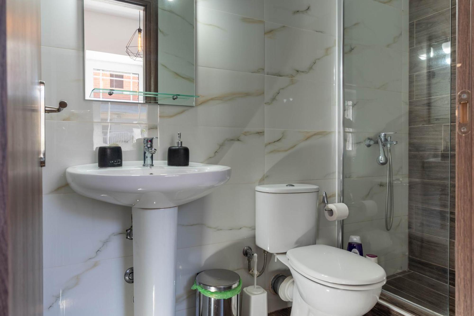 Aigli Luxury Studios เนอาโรดา ภายนอก รูปภาพ
